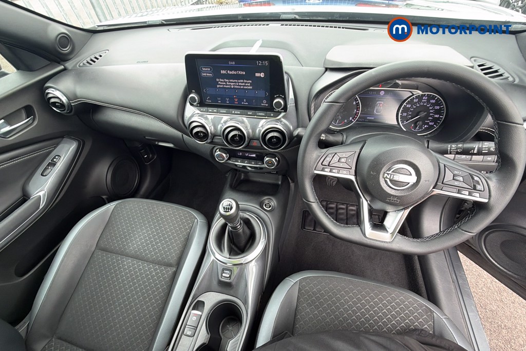 Nissan Juke N-Connecta Manual Petrol SUV - Stock Number (1668362) - 20th supplementary image