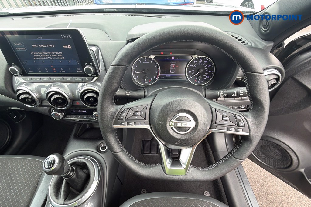 Nissan Juke N-Connecta Manual Petrol SUV - Stock Number (1668362) - 21st supplementary image