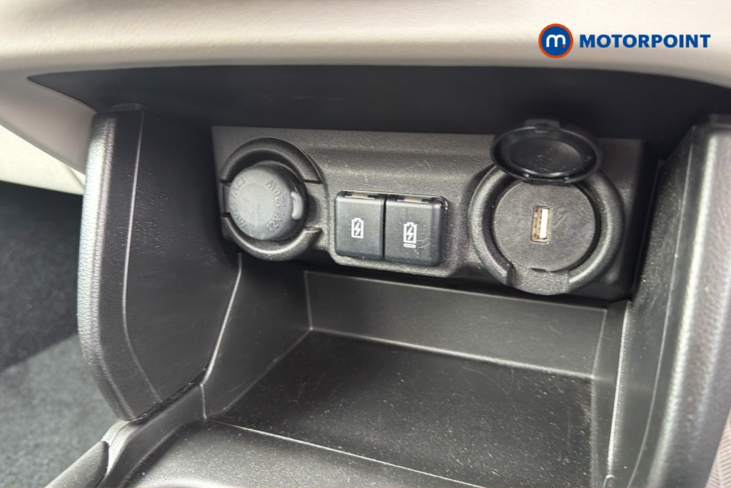 Suzuki Swift Motion Automatic Petrol Hatchback - Stock Number (1668434) - 16th supplementary image
