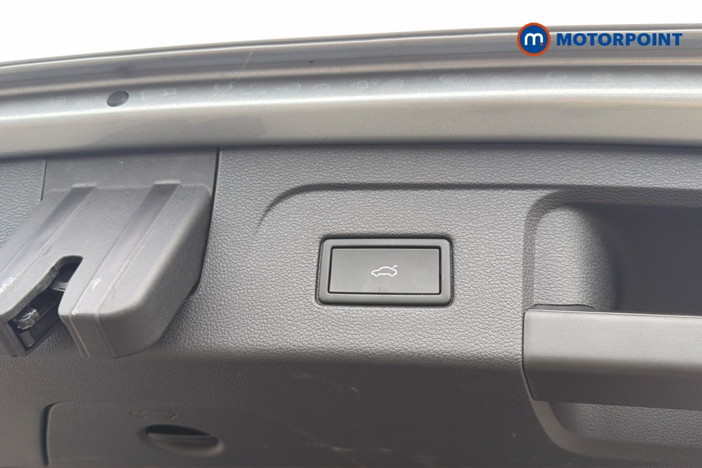 Volkswagen Touran Match Manual Petrol People Carrier - Stock Number (1668482) - 34th supplementary image