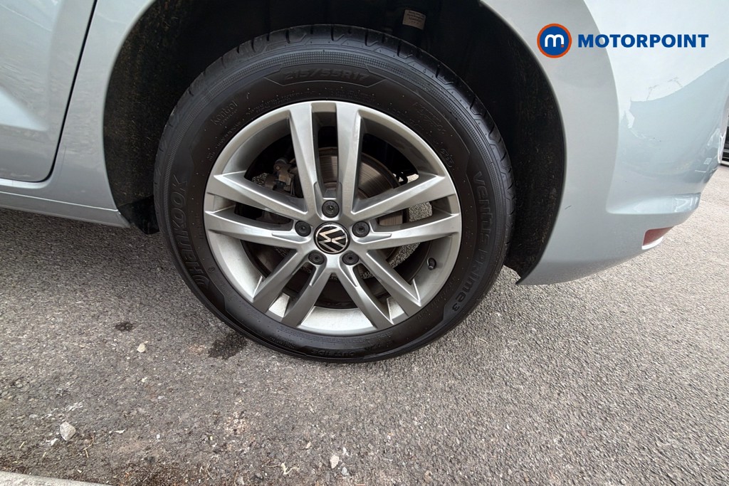 Volkswagen Touran Match Manual Petrol People Carrier - Stock Number (1668482) - 39th supplementary image