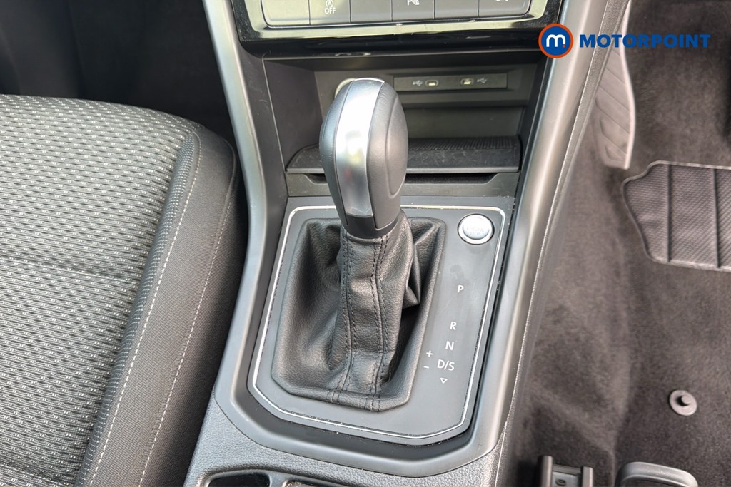 Volkswagen Touran Match Automatic Petrol People Carrier - Stock Number (1668488) - 6th supplementary image