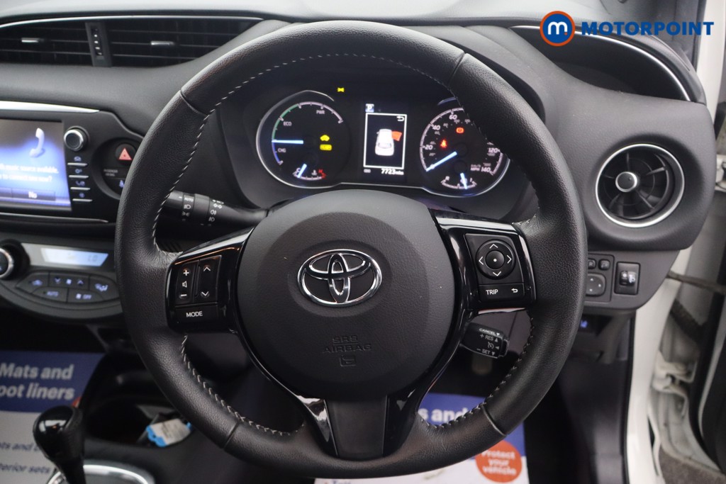 Toyota Yaris Excel Automatic Petrol-Electric Hybrid Hatchback - Stock Number (1668669) - 2nd supplementary image