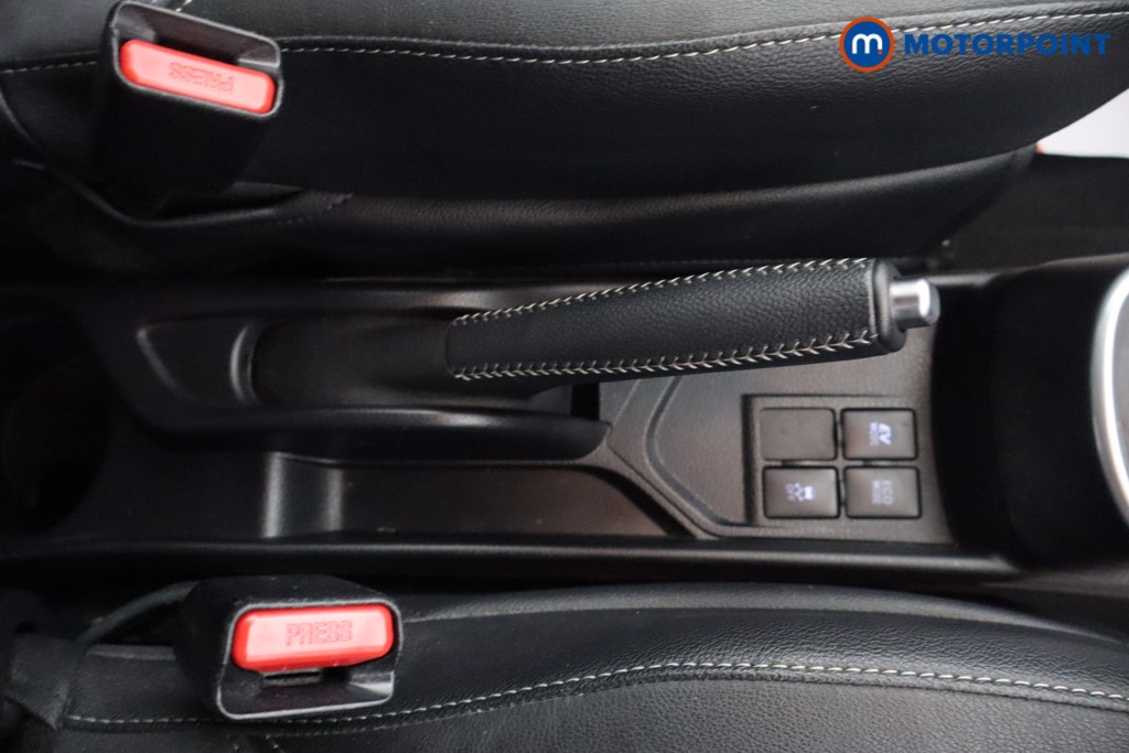 Toyota Yaris Excel Automatic Petrol-Electric Hybrid Hatchback - Stock Number (1668669) - 11th supplementary image