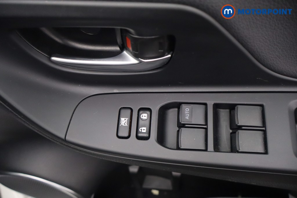 Toyota Yaris Excel Automatic Petrol-Electric Hybrid Hatchback - Stock Number (1668669) - 21st supplementary image