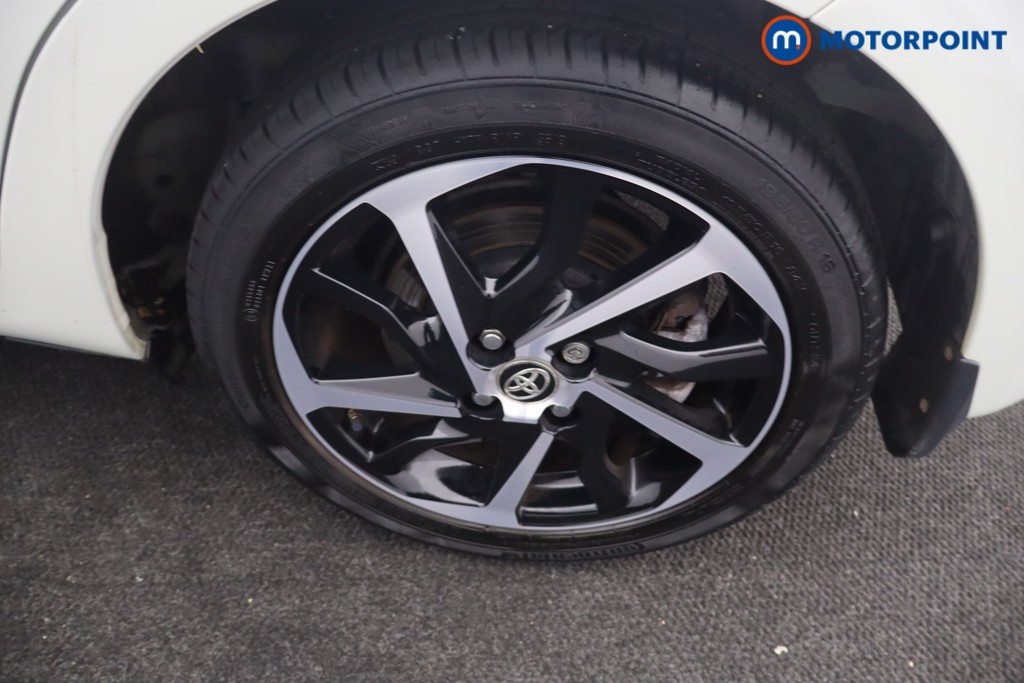 Toyota Yaris Excel Automatic Petrol-Electric Hybrid Hatchback - Stock Number (1668669) - 30th supplementary image