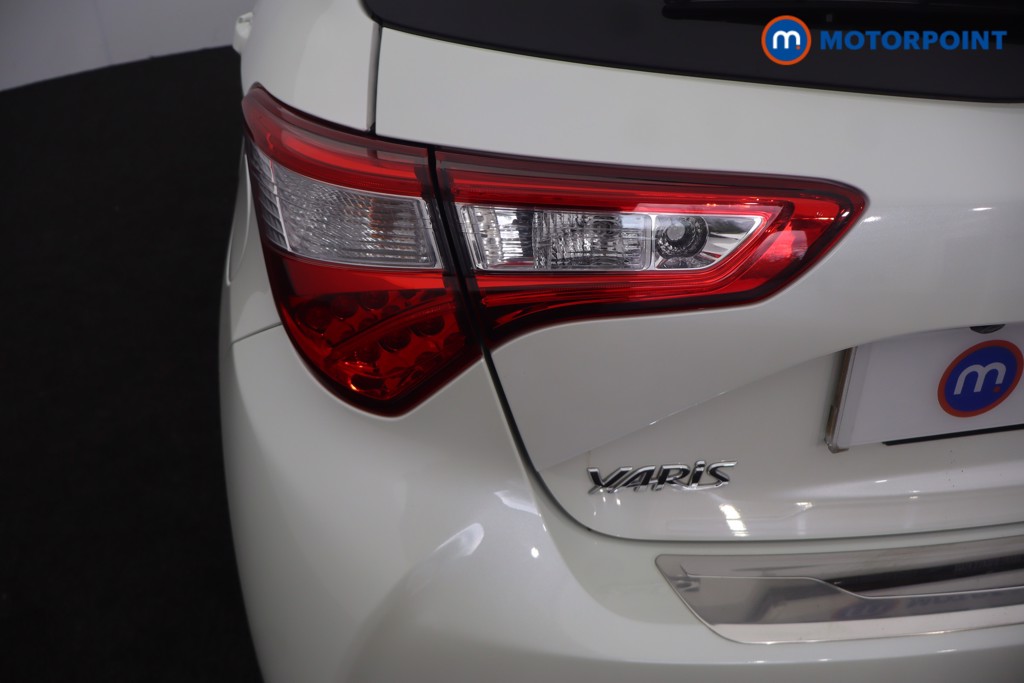 Toyota Yaris Excel Automatic Petrol-Electric Hybrid Hatchback - Stock Number (1668669) - 37th supplementary image