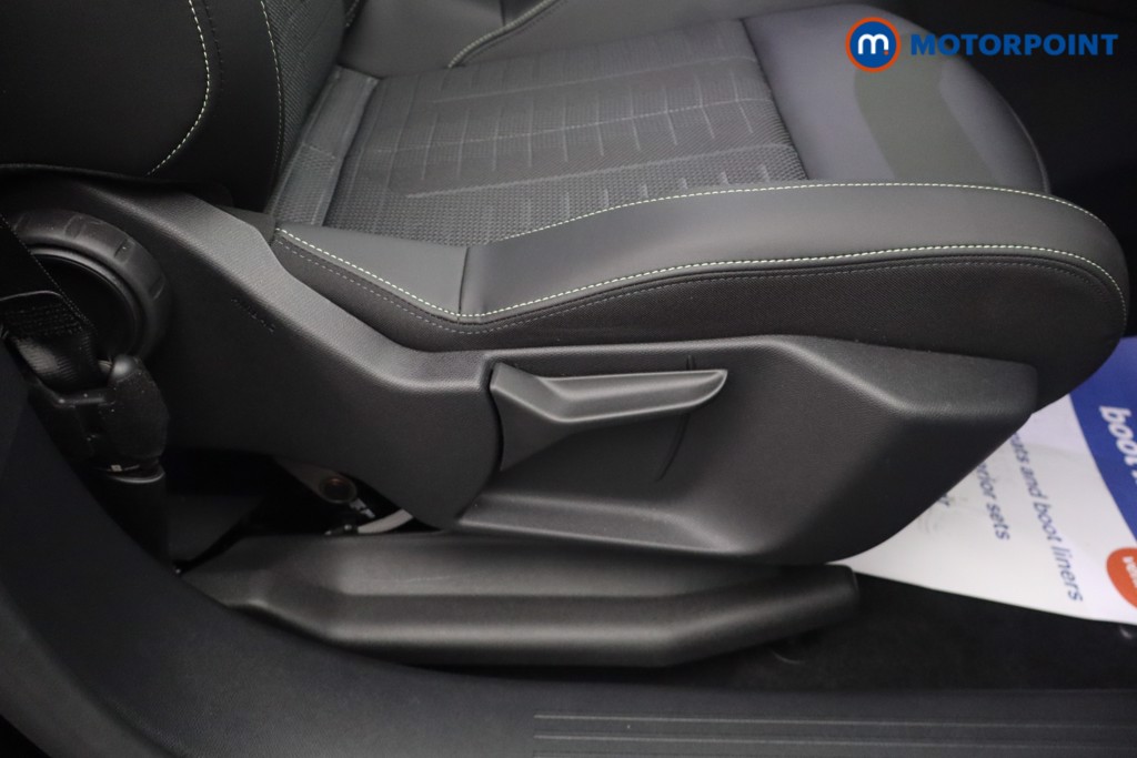 Peugeot 5008 GT Automatic Petrol SUV - Stock Number (1668989) - 20th supplementary image