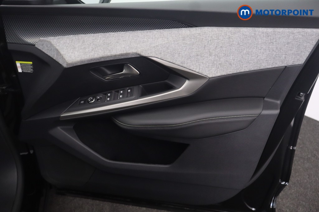 Peugeot 5008 GT Automatic Petrol SUV - Stock Number (1668989) - 21st supplementary image