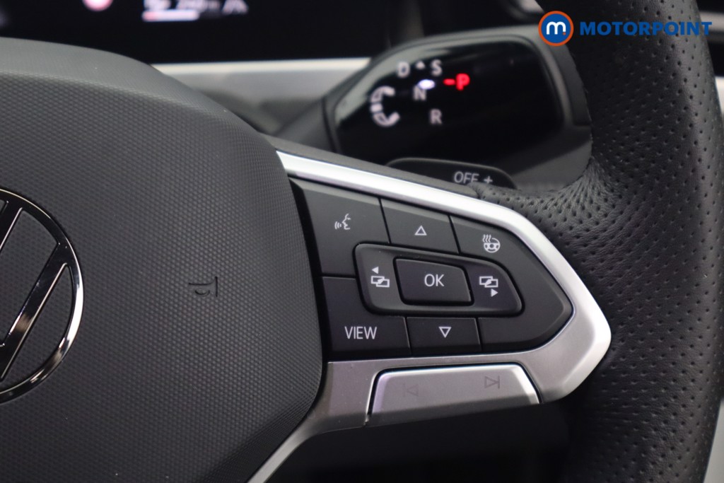 Volkswagen Passat R-Line Automatic Petrol Plug-In Hybrid Estate - Stock Number (1669004) - 7th supplementary image