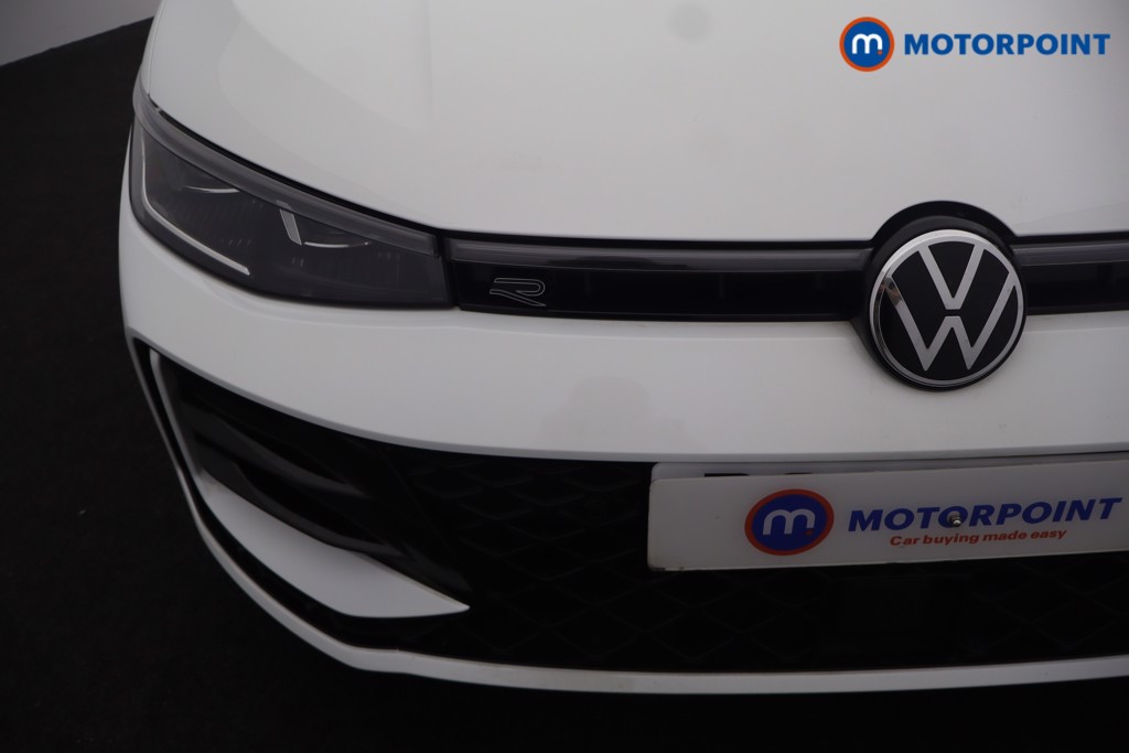 Volkswagen Passat R-Line Automatic Petrol Plug-In Hybrid Estate - Stock Number (1669004) - 31st supplementary image