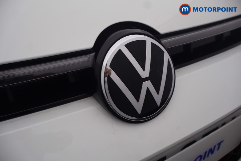 Volkswagen Passat R-Line Automatic Petrol Plug-In Hybrid Estate - Stock Number (1669004) - 33rd supplementary image
