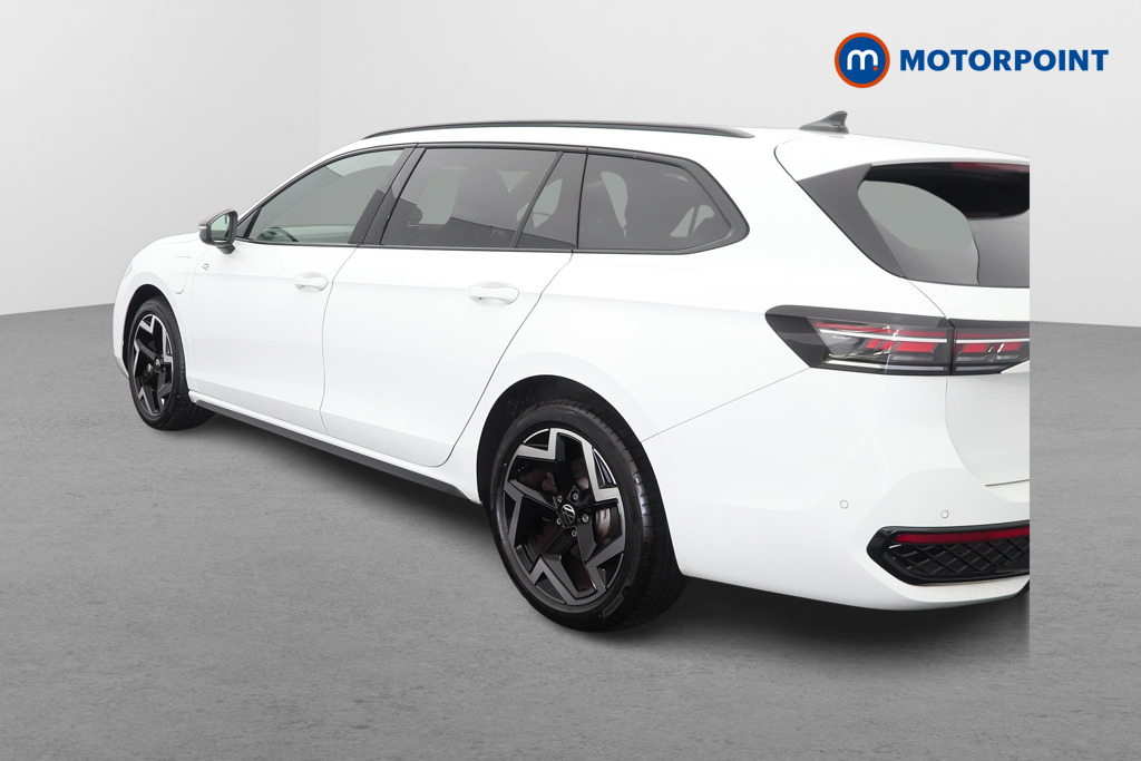Volkswagen Passat R-Line Automatic Petrol Plug-In Hybrid Estate - Stock Number (1669004) - Passenger side rear corner