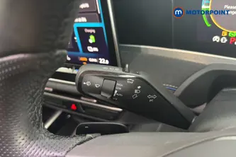Volkswagen Passat R-Line Automatic Petrol Plug-In Hybrid Estate - Stock Number (1669034) - 5th supplementary image
