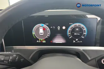 Volkswagen Passat R-Line Automatic Petrol Plug-In Hybrid Estate - Stock Number (1669034) - 7th supplementary image