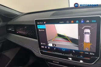 Volkswagen Passat R-Line Automatic Petrol Plug-In Hybrid Estate - Stock Number (1669034) - 13th supplementary image