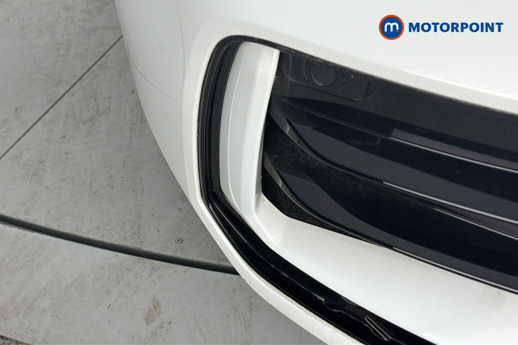 Volkswagen Passat R-Line Automatic Petrol Plug-In Hybrid Estate - Stock Number (1669034) - 38th supplementary image