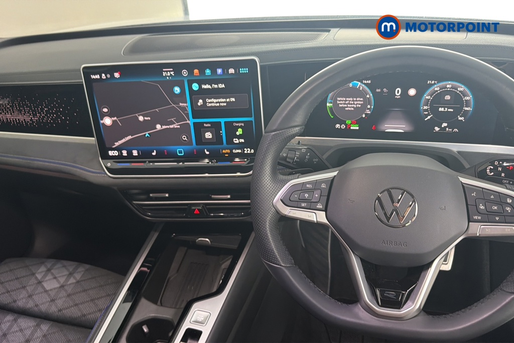 Volkswagen Passat R-Line Automatic Petrol Plug-In Hybrid Estate - Stock Number (1669034) - 1st supplementary image