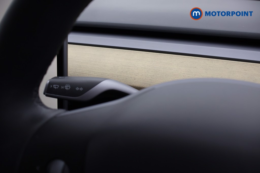 Tesla Model Y Long Range Automatic Electric SUV - Stock Number (1669412) - 8th supplementary image