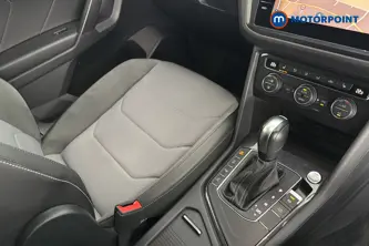 Volkswagen Tiguan Allspace R-Line Automatic Petrol SUV - Stock Number (1669443) - 15th supplementary image