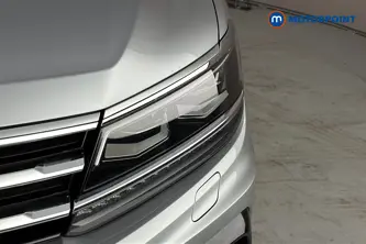 Volkswagen Tiguan Allspace R-Line Automatic Petrol SUV - Stock Number (1669443) - 42nd supplementary image