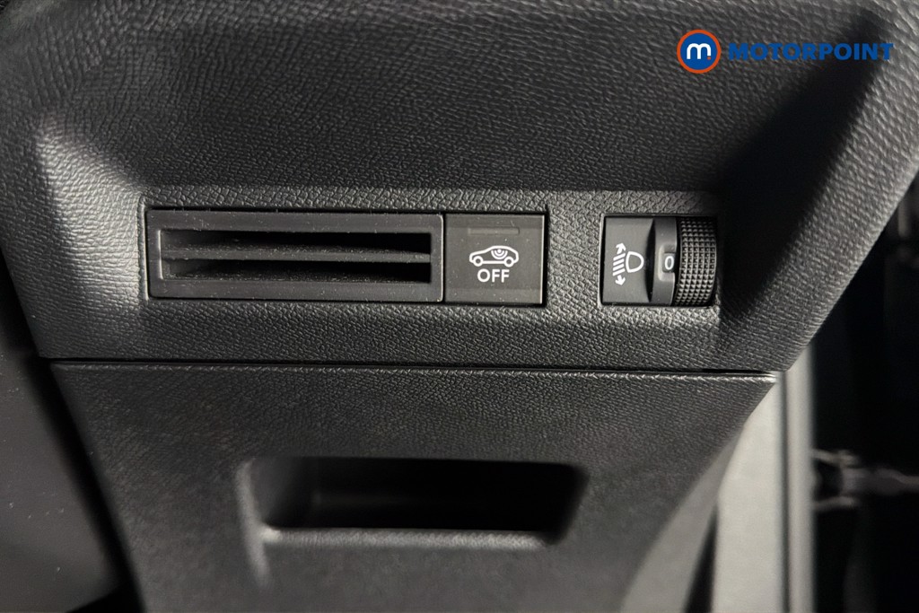 Peugeot 5008 Allure Premium Automatic Petrol SUV - Stock Number (1669479) - 18th supplementary image