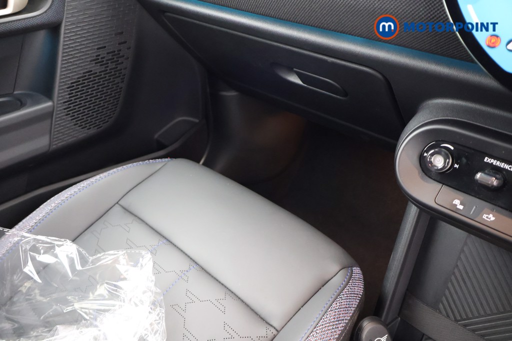 Mini Cooper C Classic Automatic Petrol Hatchback - Stock Number (1669486) - 16th supplementary image