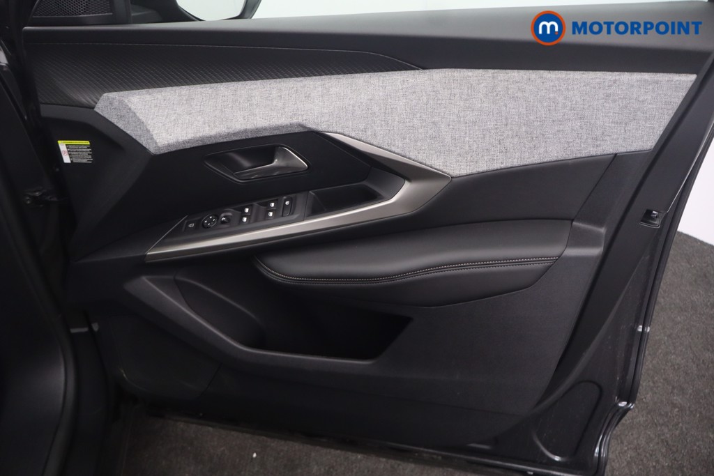 Peugeot 5008 Allure Premium Automatic Petrol SUV - Stock Number (1669663) - 19th supplementary image