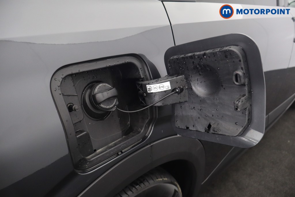 Peugeot 5008 Allure Premium Automatic Petrol SUV - Stock Number (1669663) - 33rd supplementary image