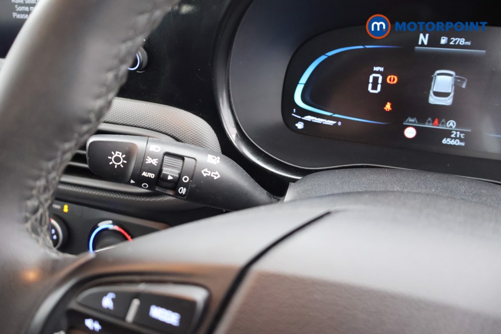 Hyundai I10 Advance Automatic Petrol Hatchback - Stock Number (1669698) - 8th supplementary image