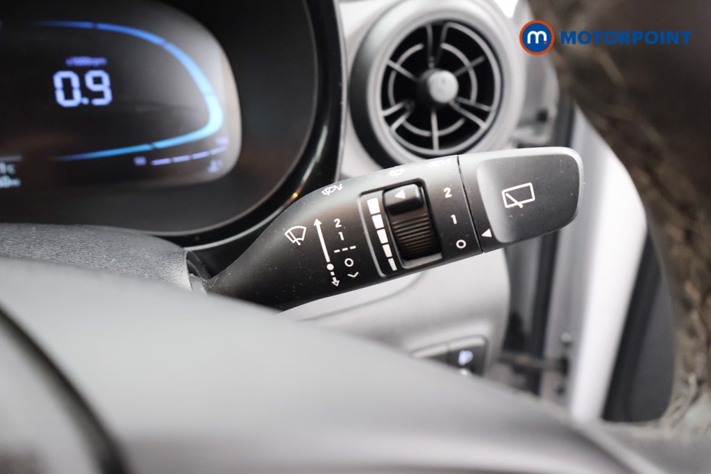 Hyundai I10 Advance Automatic Petrol Hatchback - Stock Number (1669698) - 9th supplementary image
