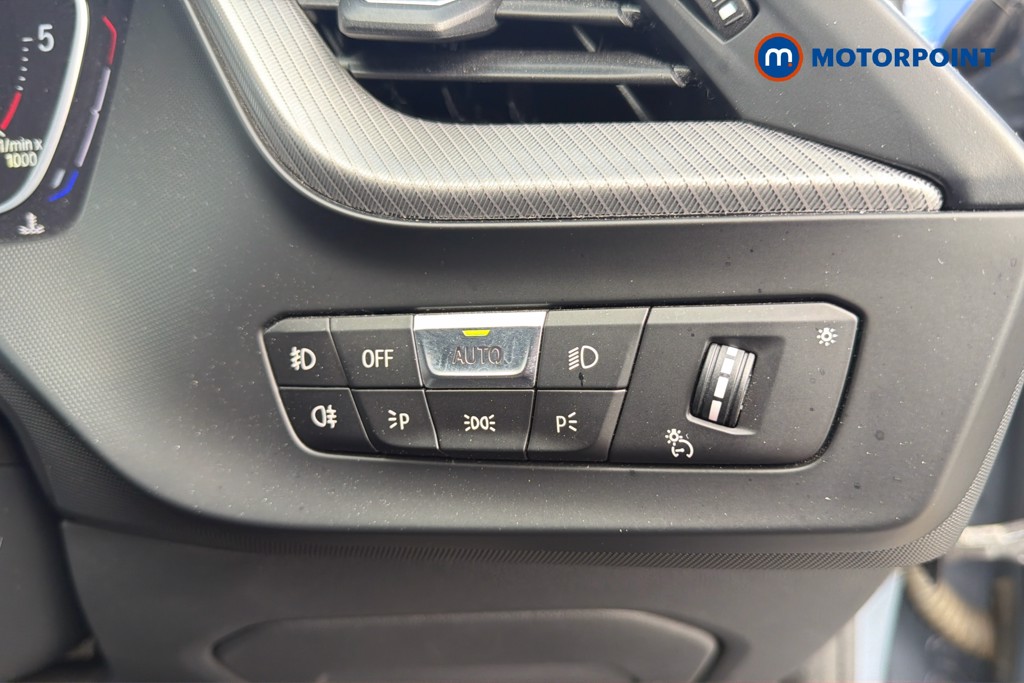 BMW 1 Series M Sport Manual Diesel Hatchback - Stock Number (1669718) - 18th supplementary image