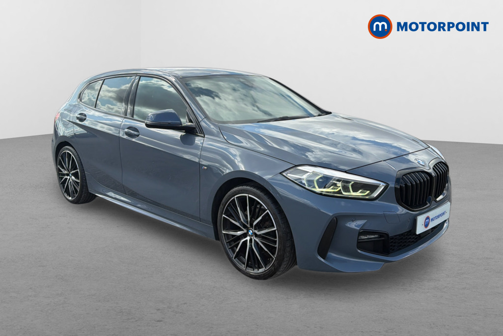BMW 1 Series M Sport Manual Diesel Hatchback - Stock Number (1669718) - Drivers side front corner