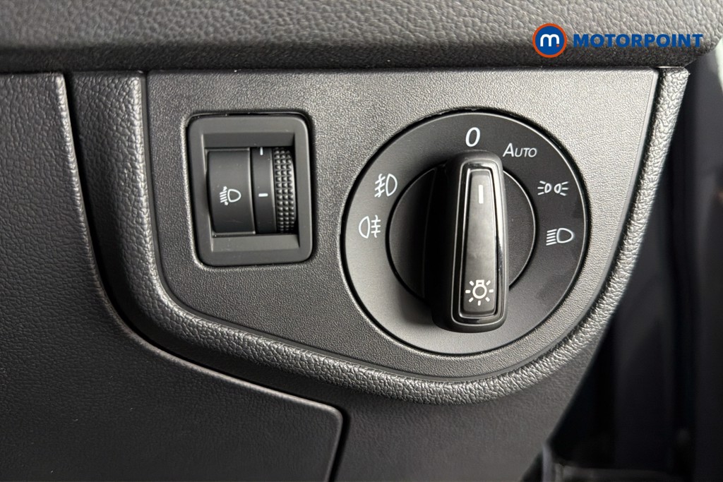 Volkswagen Taigo Life Automatic Petrol SUV - Stock Number (1669802) - 18th supplementary image