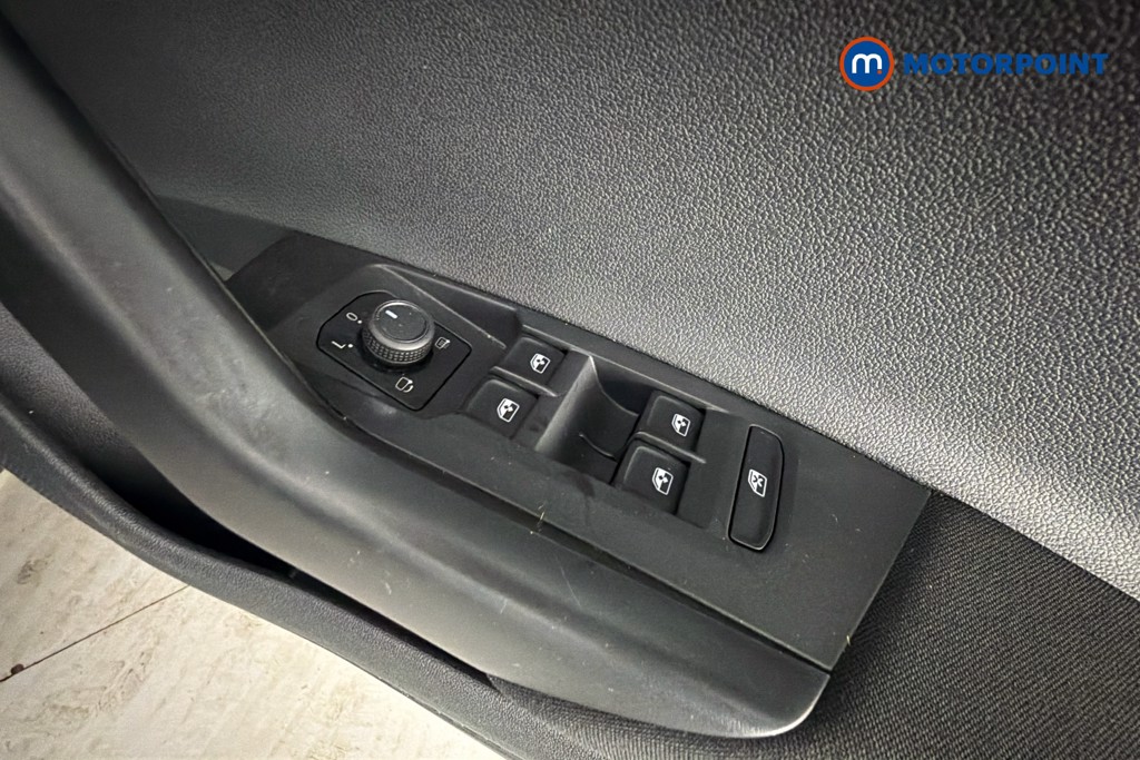 Volkswagen Taigo Life Automatic Petrol SUV - Stock Number (1669802) - 20th supplementary image