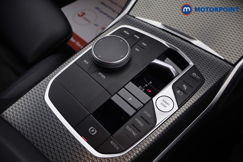 BMW 3 Series M Sport Automatic Petrol Plug-In Hybrid Saloon - Stock Number (1669866) - 9th supplementary image