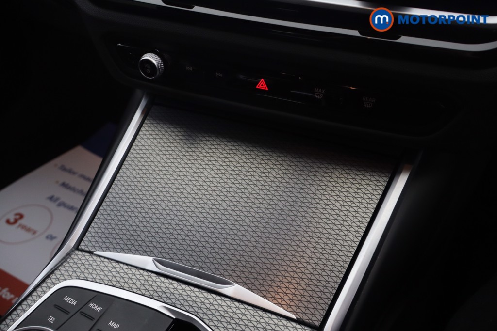 BMW 3 Series M Sport Automatic Petrol Plug-In Hybrid Saloon - Stock Number (1669866) - 10th supplementary image
