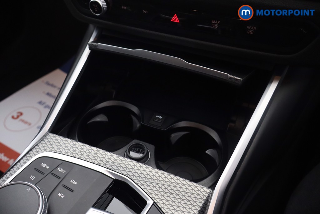 BMW 3 Series M Sport Automatic Petrol Plug-In Hybrid Saloon - Stock Number (1669866) - 11th supplementary image