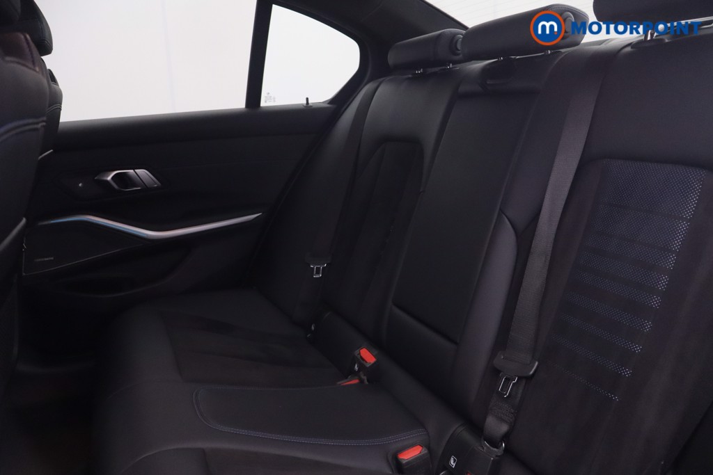 BMW 3 Series M Sport Automatic Petrol Plug-In Hybrid Saloon - Stock Number (1669866) - 25th supplementary image