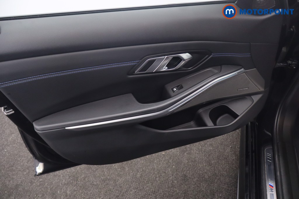 BMW 3 Series M Sport Automatic Petrol Plug-In Hybrid Saloon - Stock Number (1669866) - 29th supplementary image
