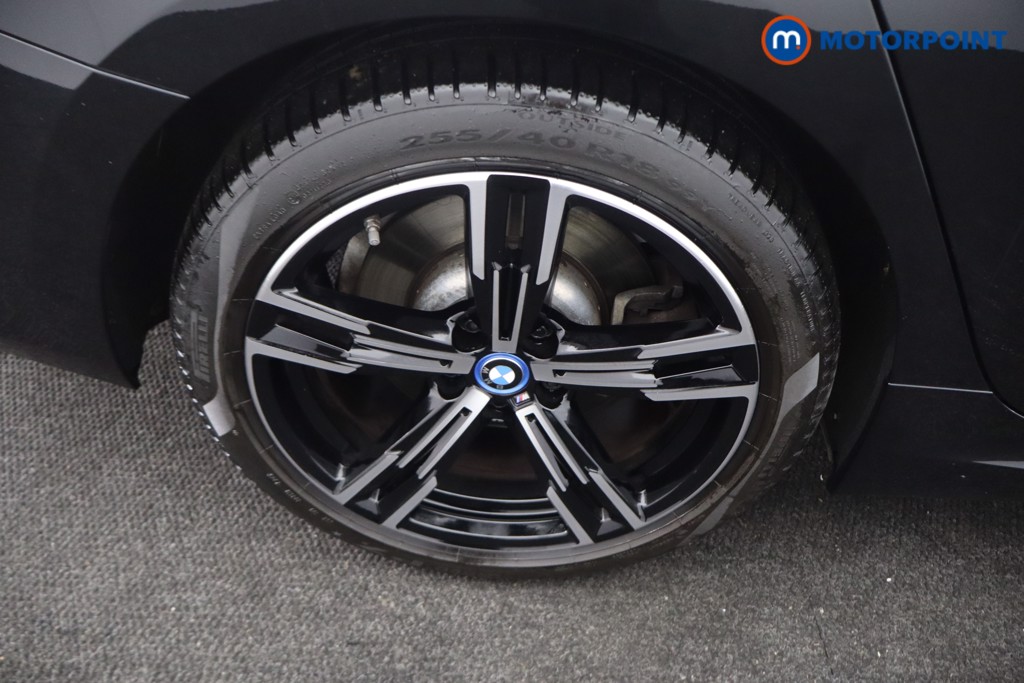 BMW 3 Series M Sport Automatic Petrol Plug-In Hybrid Saloon - Stock Number (1669866) - 33rd supplementary image