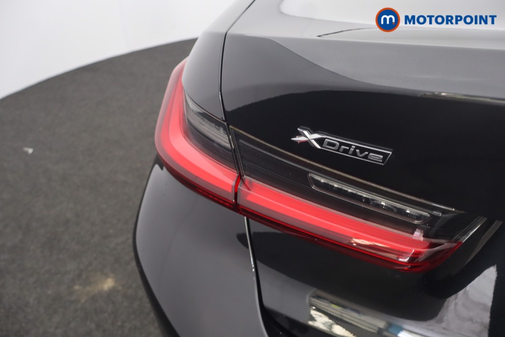 BMW 3 Series M Sport Automatic Petrol Plug-In Hybrid Saloon - Stock Number (1669866) - 39th supplementary image