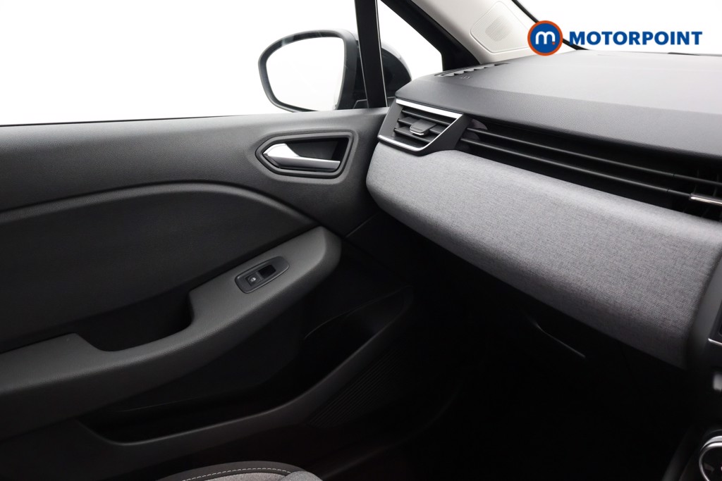 Renault Clio Evolution Manual Petrol Hatchback - Stock Number (1669880) - 16th supplementary image