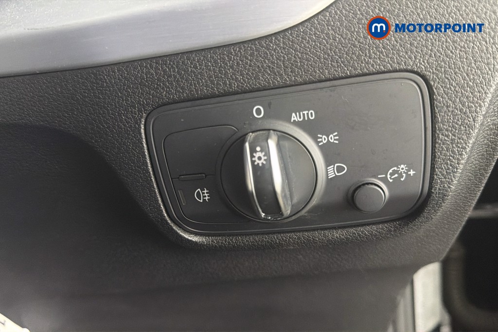 Audi Q2 Black Edition Automatic Petrol SUV - Stock Number (1669957) - 18th supplementary image