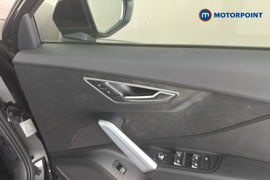 Audi Q2 Black Edition Automatic Petrol SUV - Stock Number (1669957) - 42nd supplementary image