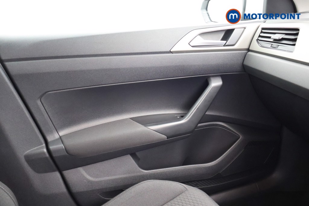 Volkswagen Polo Match Manual Petrol Hatchback - Stock Number (1670011) - 16th supplementary image