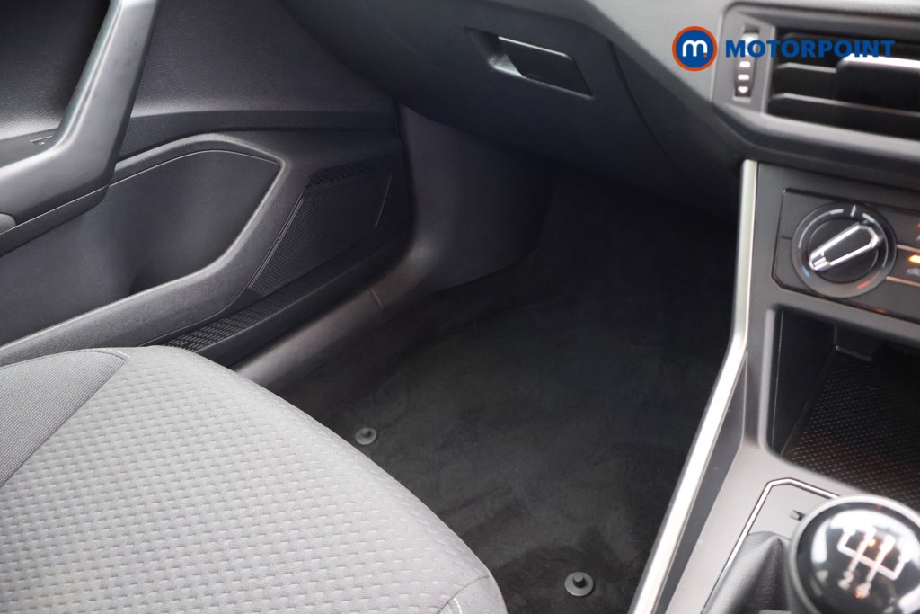 Volkswagen Polo Match Manual Petrol Hatchback - Stock Number (1670011) - 17th supplementary image