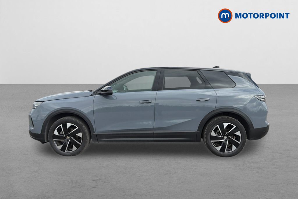 Vauxhall Grandland Ultimate Automatic Petrol SUV - Stock Number (1670119) - Passenger side