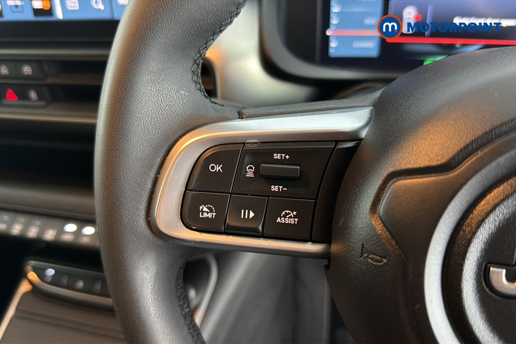 Jeep Avenger Summit Automatic Electric SUV - Stock Number (1670146) - 4th supplementary image