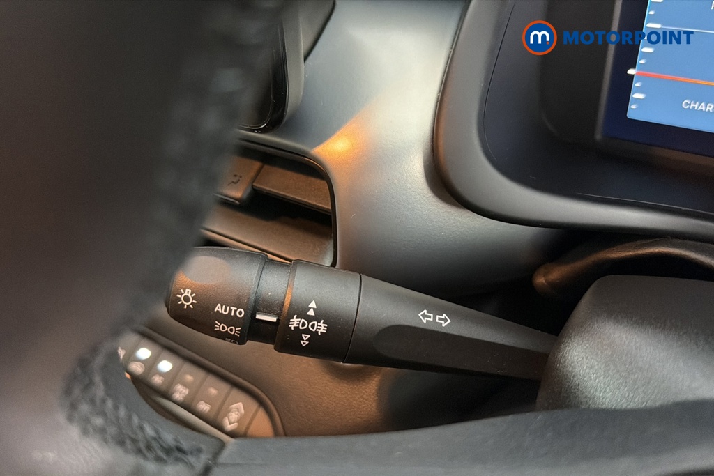 Jeep Avenger Summit Automatic Electric SUV - Stock Number (1670146) - 5th supplementary image